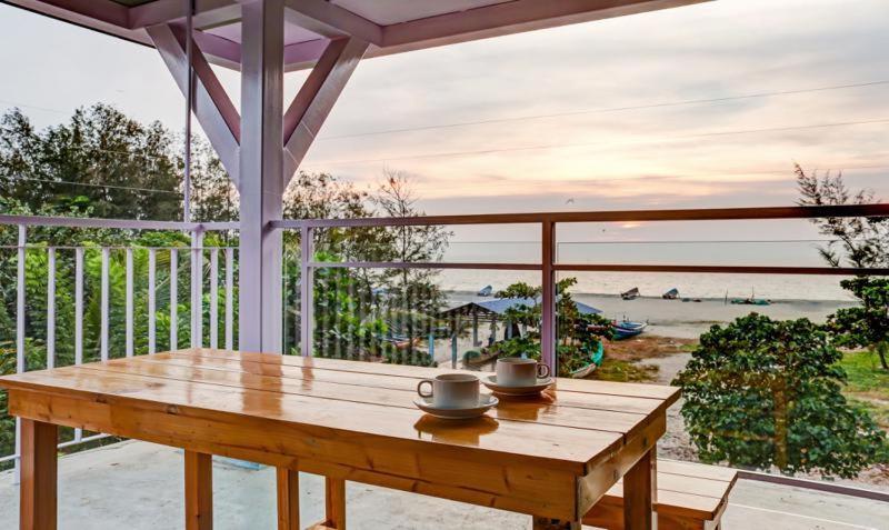 Caspian Beach Resort Alappuzha Dış mekan fotoğraf